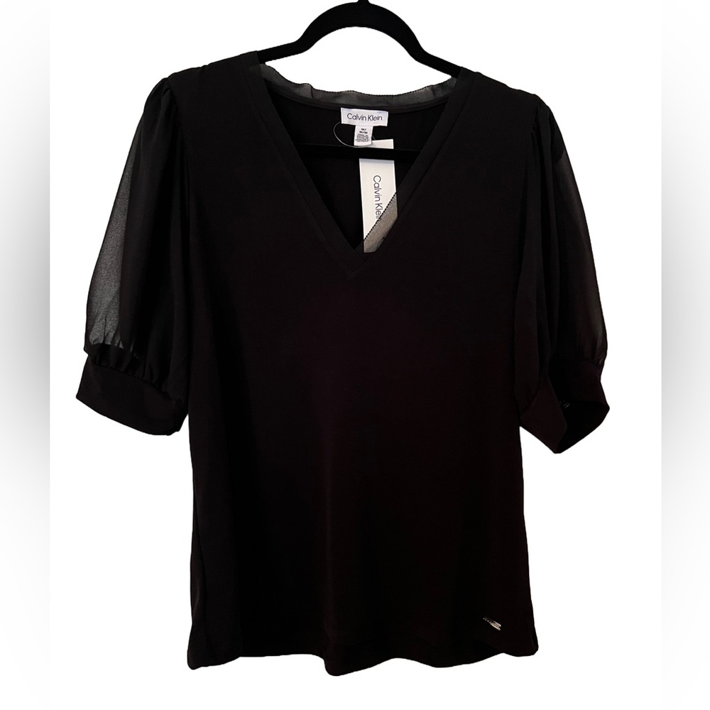 NWT Calvin Klein Women’s blouse - M